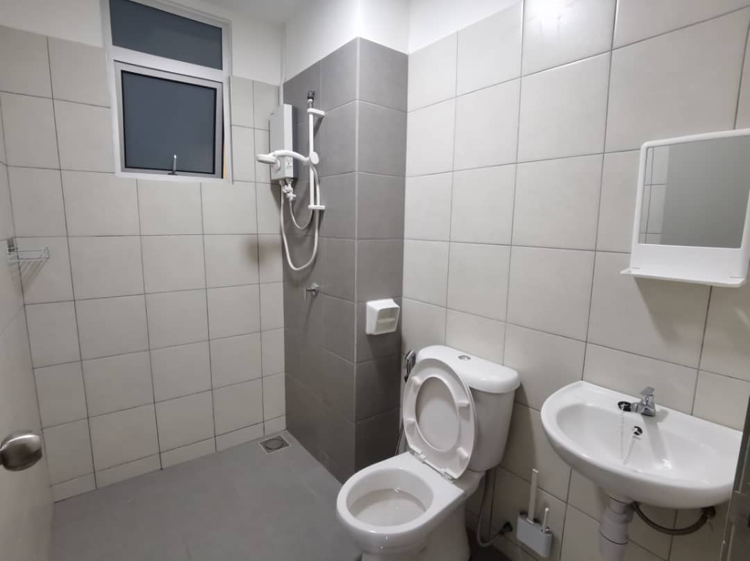 Nexus Tower A Rm1800 950sf FF - photo 6