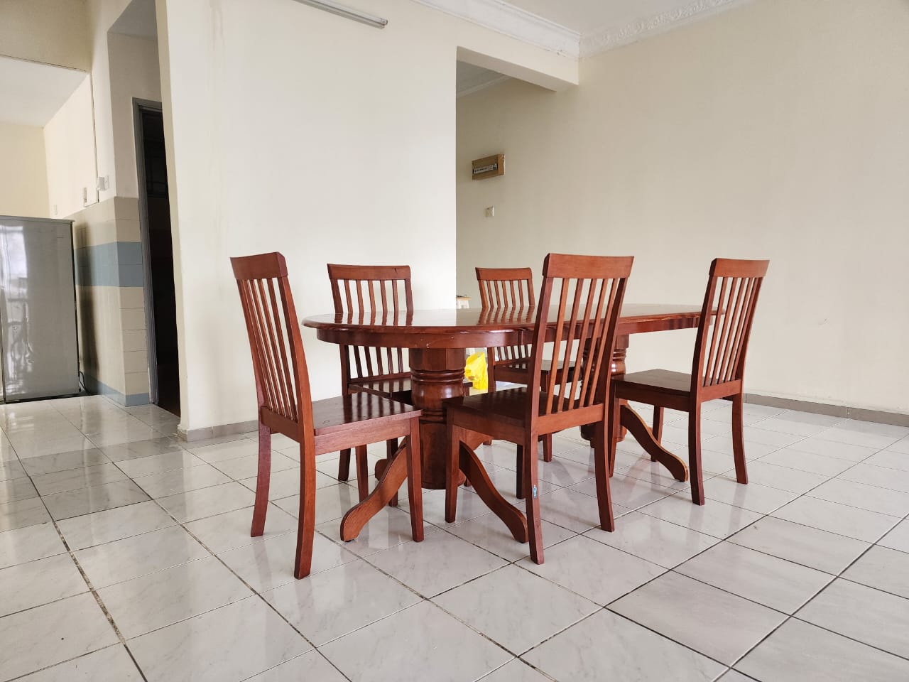 Bukit Oug Rm2000 FF 3r 3cp - photo 2