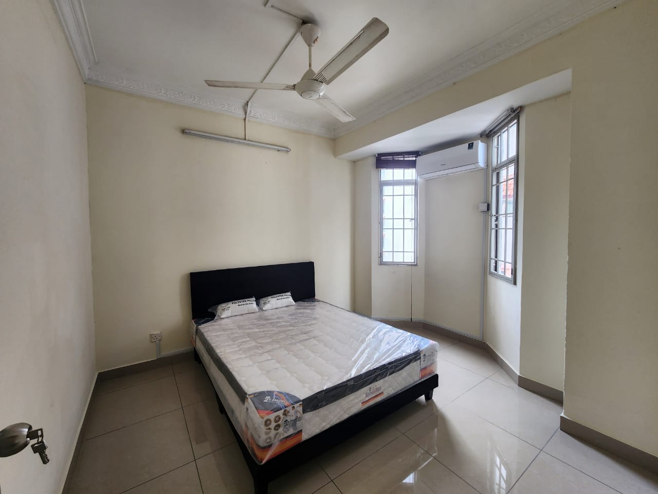 Bukit Oug Rm2000 FF 3r 3cp - photo 6