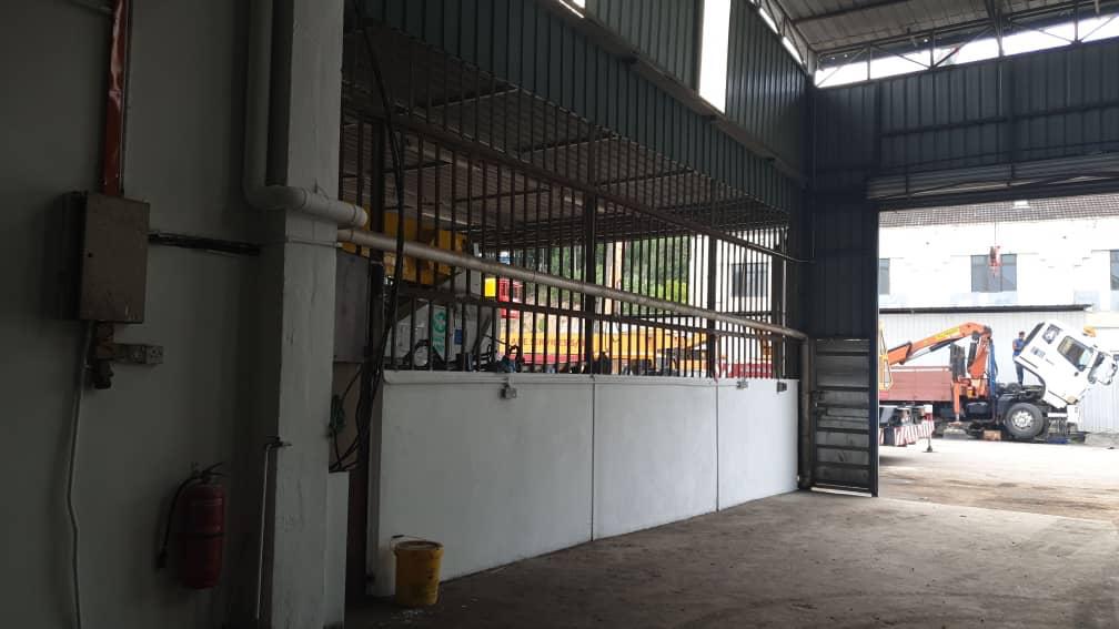 Factory Taman Semarak 2 Nilai Rm3500 - photo 5