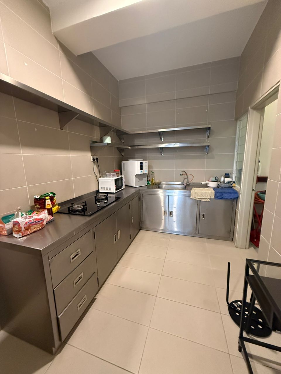 Sg Long Residence Rm2300 FF 3r - photo 4