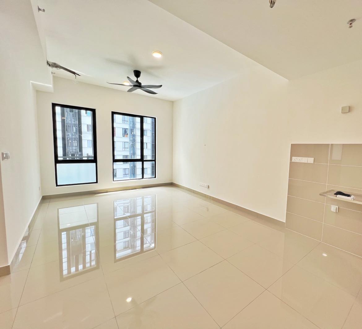 Urbano Utropolis Glenmarie Shah Alam WTL by Jr