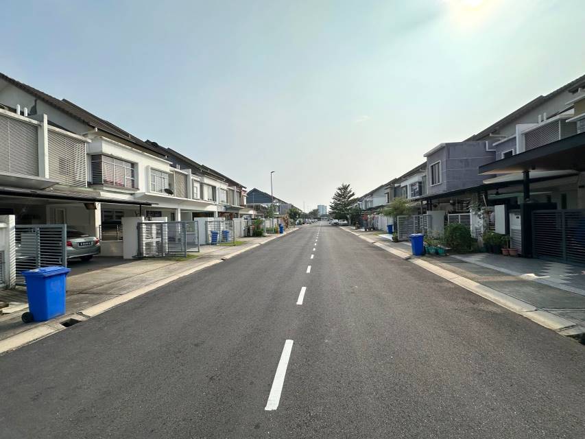 6369 2606Damai Residence Double Storey b Josephine