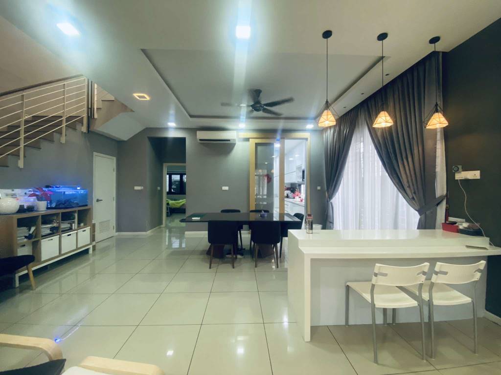 Endlot 2 Sty House Akasia Cahaya Alam by Emily - photo 2