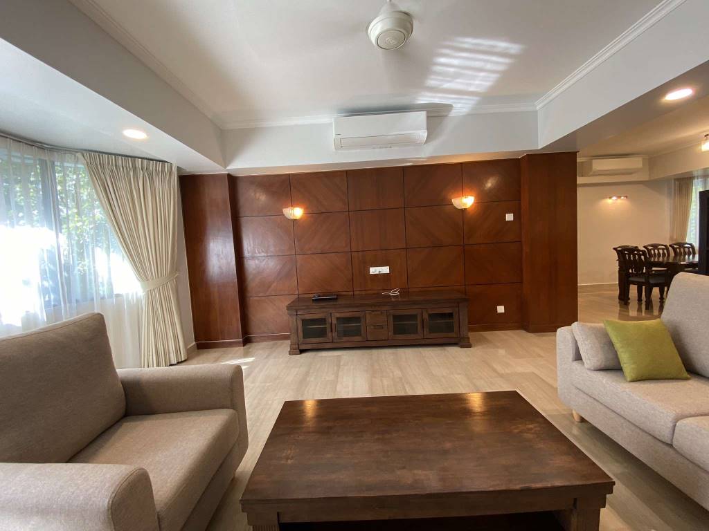 Full Furnish 2427sf Saujana Villa Condo by Emily - photo 6