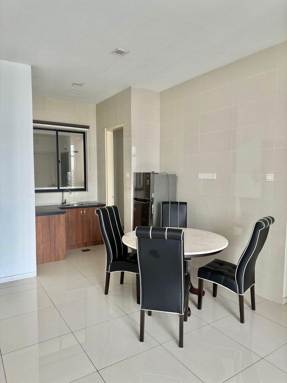 6P2407 3243 Temasya Kasih Condo Shah Alam by Emily - photo 3