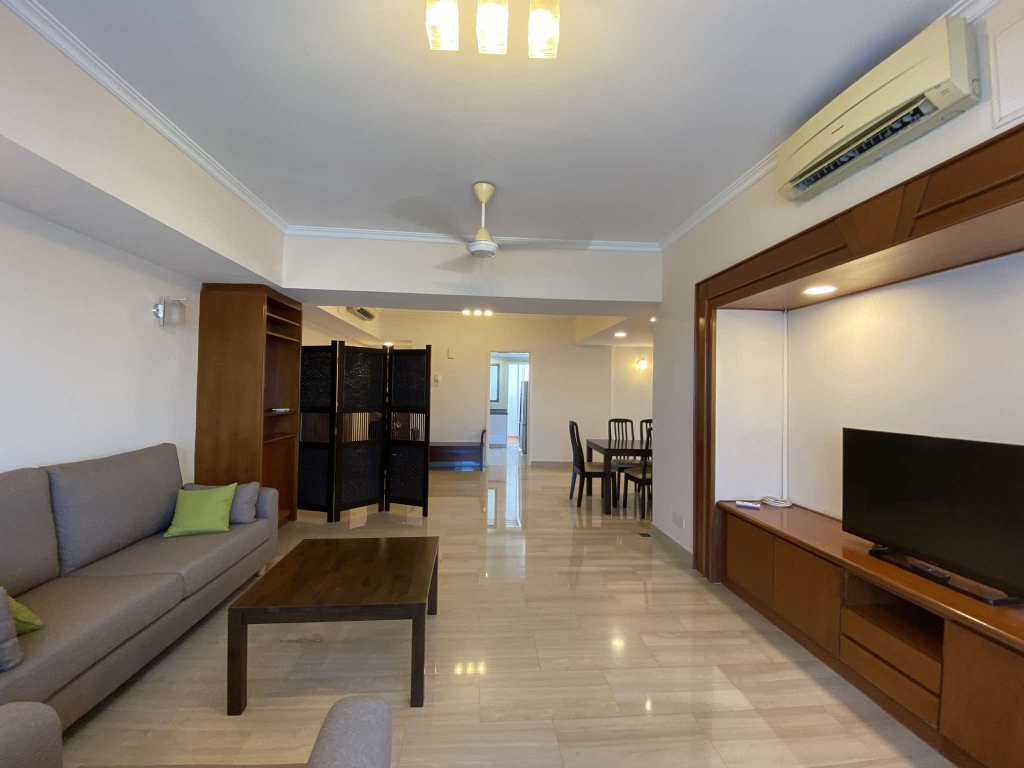 Full Furnish 1313sf Saujana Villa Condo by Emily - photo 2