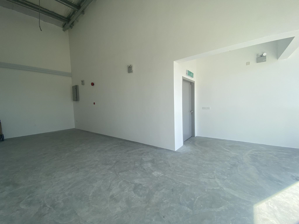 70x160 SemiD Factory Elmina Business Park by Emily - photo 9