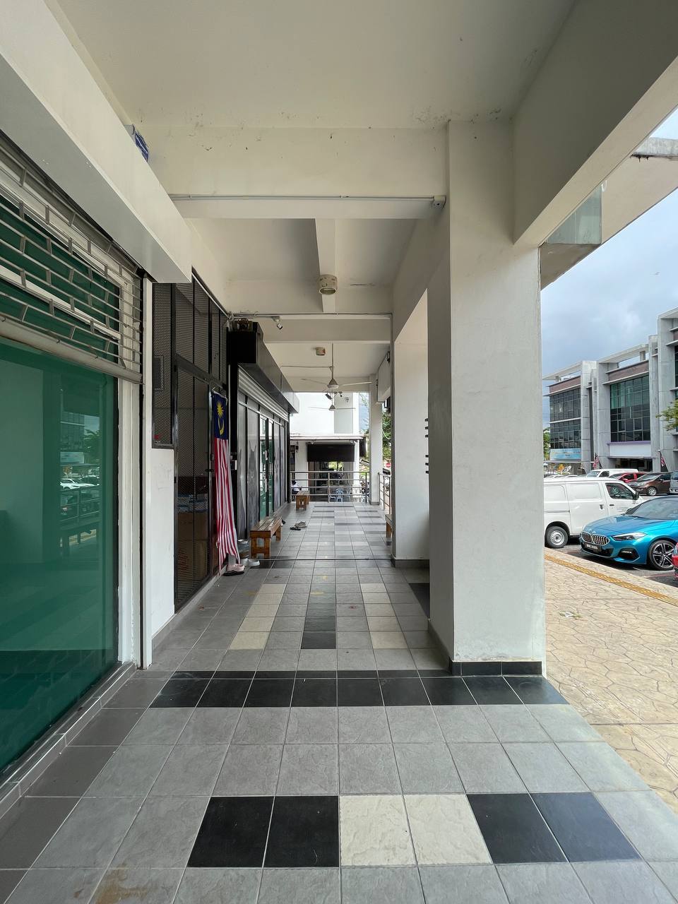 Ground floor Shop E-Boulevard Denai Alam by Mike - photo 4