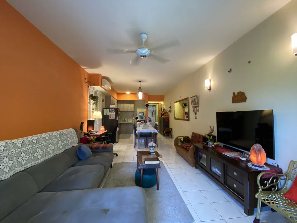 Riana Green Condo Tropicana by Emily - photo 3
