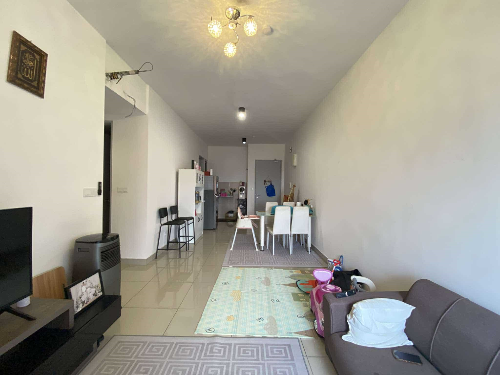 Partial Furnish Gaya Resort Homes by Emily - photo 3