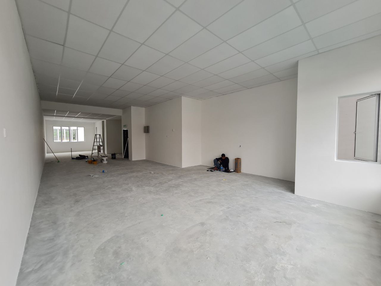 Newly Complete 2sty Shop at Suria Square Puncak Al - photo 4