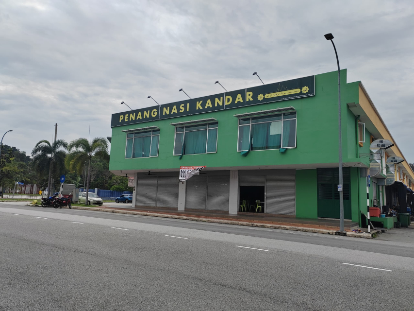 Corner Facing Mainroad UITM 2sty Shop at Pusat Per - photo 3