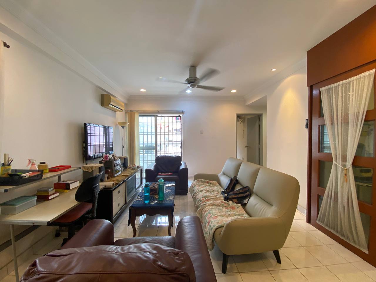 Furnish Pelangi Dmsara Condo by Emily - photo 2