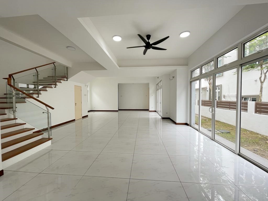 6048 Bungalow Casa Idaman Setia Alam by Josephine