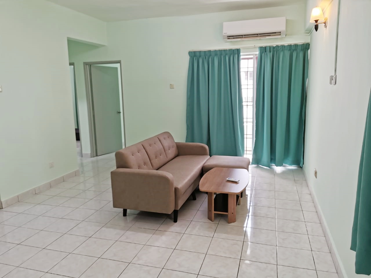 6051 Furnish Pelangi Dmsara Condo by Josephine