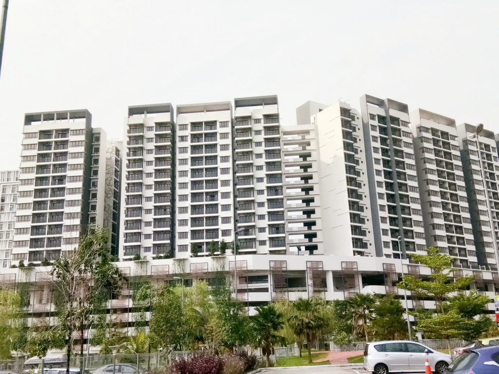 6060 Suria Residence Bukit Jelutong Shah Alam b Jo - photo 1
