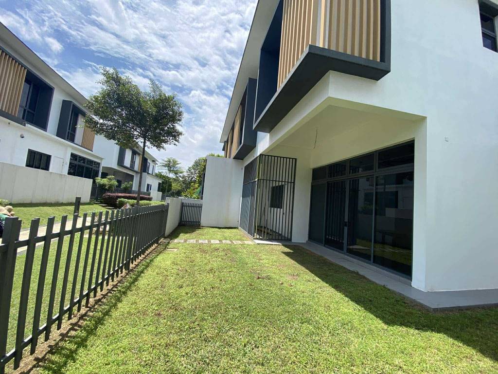 6077 Semi D House Eco Ardence by Josephine - photo 10