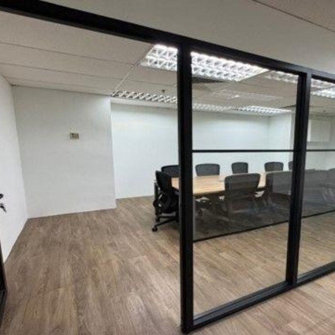 KL City Fully Fitted office UOA Centre, - photo 2