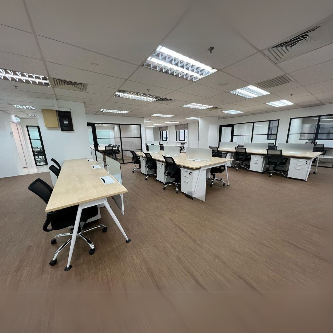 KL City Fully Fitted office UOA Centre, - photo 4