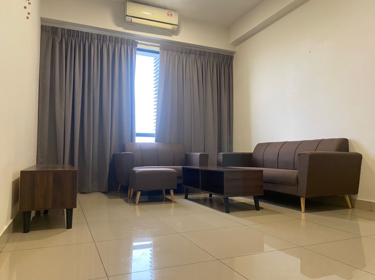 Utropolis Suites 1 Glenmarie Shah Alam by Jr