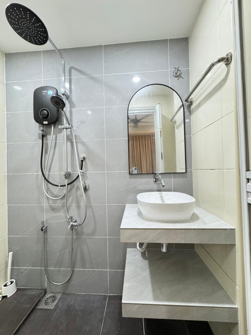 6172 2602 Baiduri Apartment Seksyen 7 by Josephine - photo 10