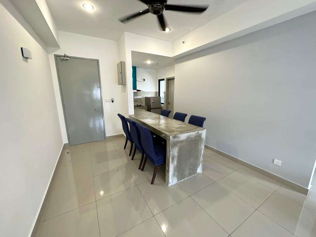 6235 2604 Urbano Utropolis Glenmarie by Josephine - photo 3