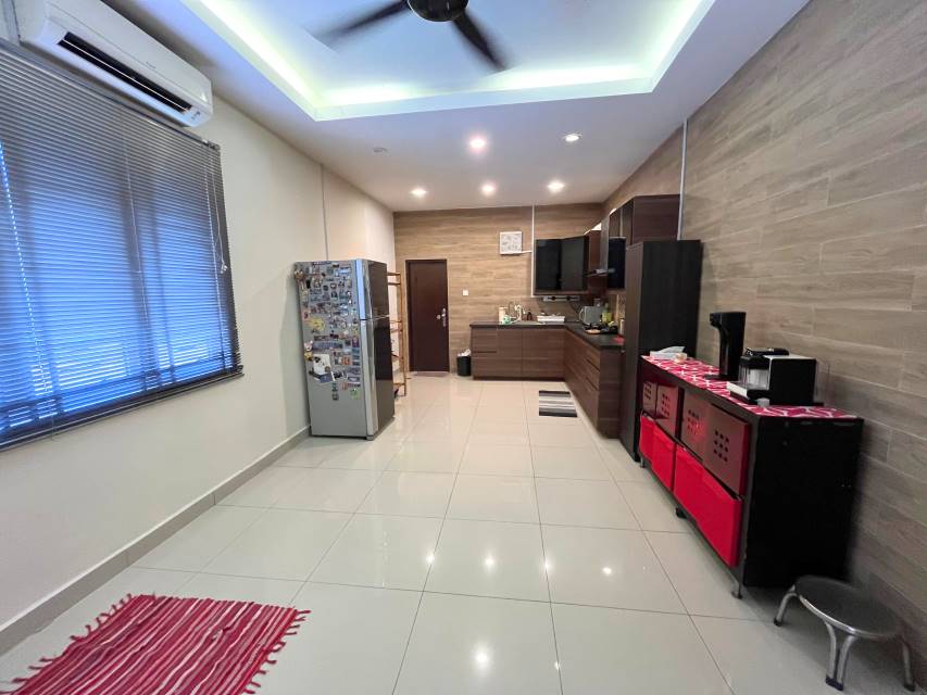 6284 2605 Temasya Suria Glenmarie by Josephine - photo 3