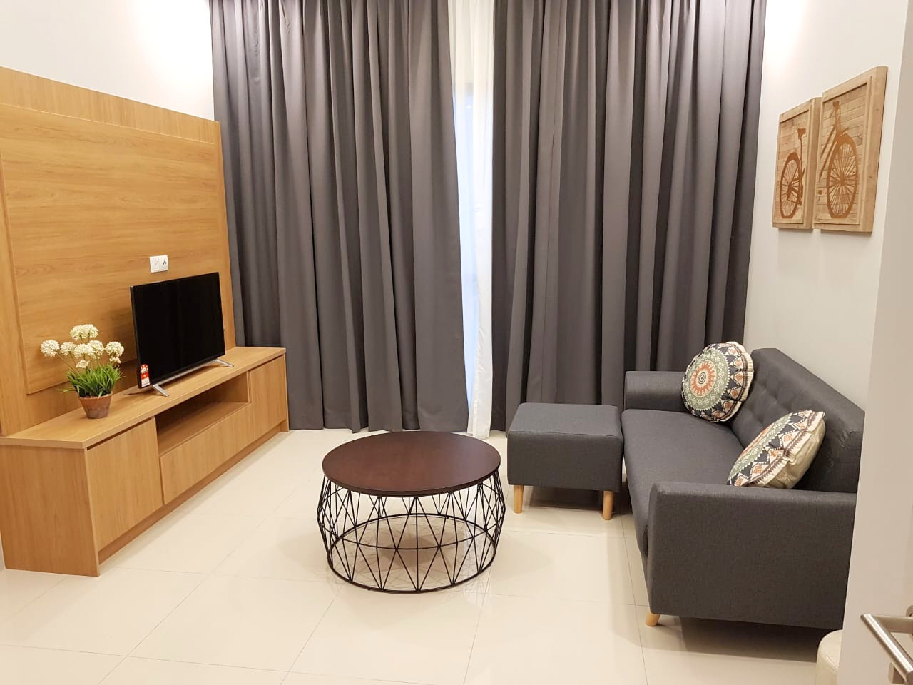 6288 2605 Tropicana Garden Condo by Josephine