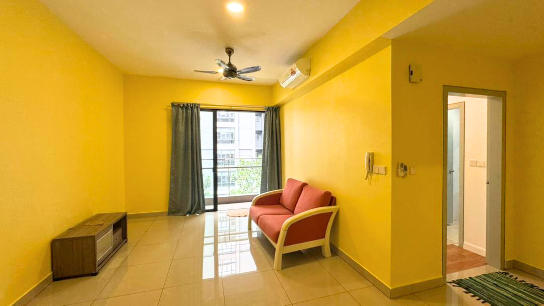 6341 2606 Utropolis Suites 2 Glenmarie b Josephine