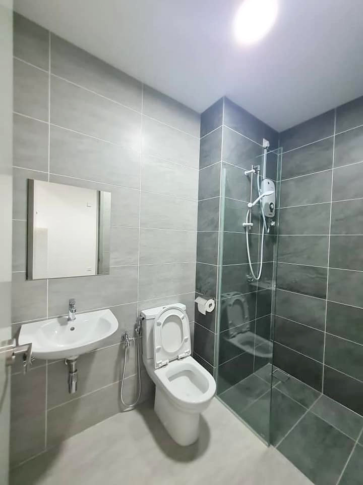 6533 2610 Urbano Utropolis Glenmarie by Josephine - photo 6