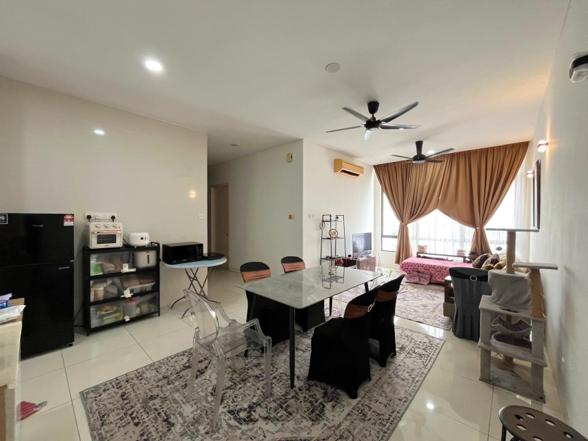 6543 2610 Temasya Kasih Condo by Josephine