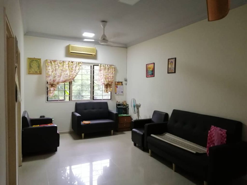 Indah 2 Apartment