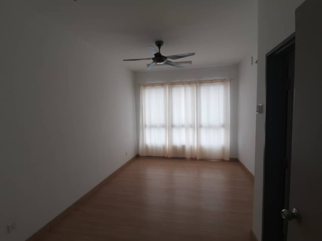 Palace Court , Jalan Kuchai Jaya, Tmn Kuchai Jaya - photo 3