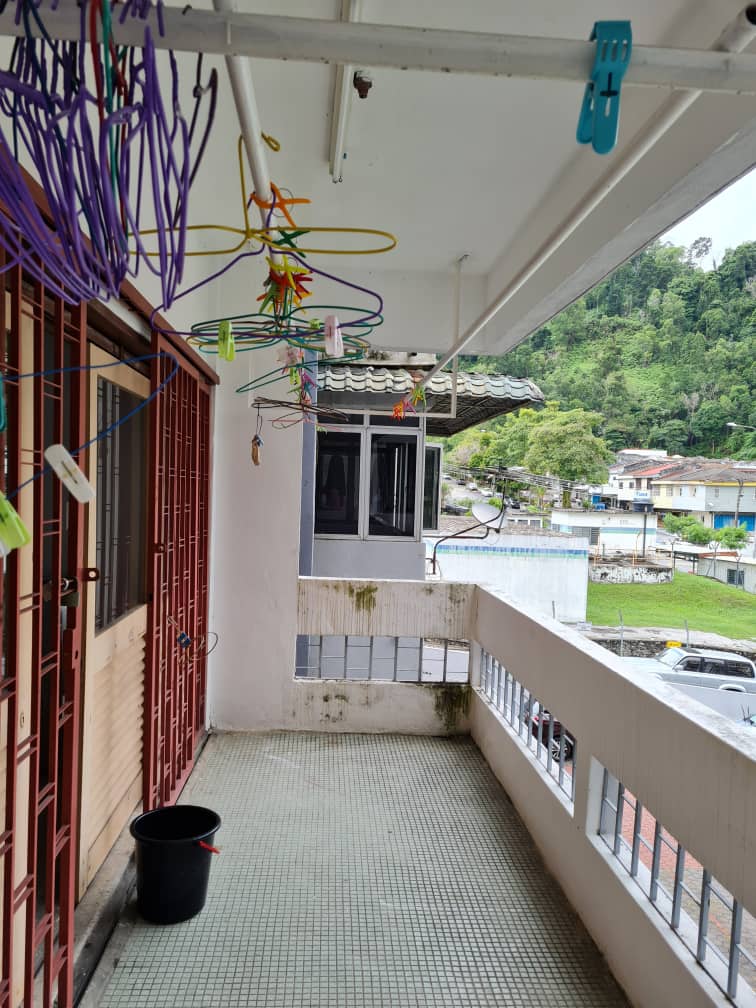 Bukit Supreme Apartment, Tmn Supreme, Cheras - photo 4