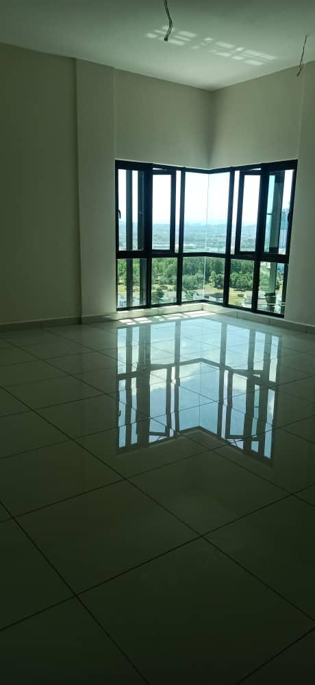 Lake Vista Residence, Persiaran Tun Hussein Onn - photo 3