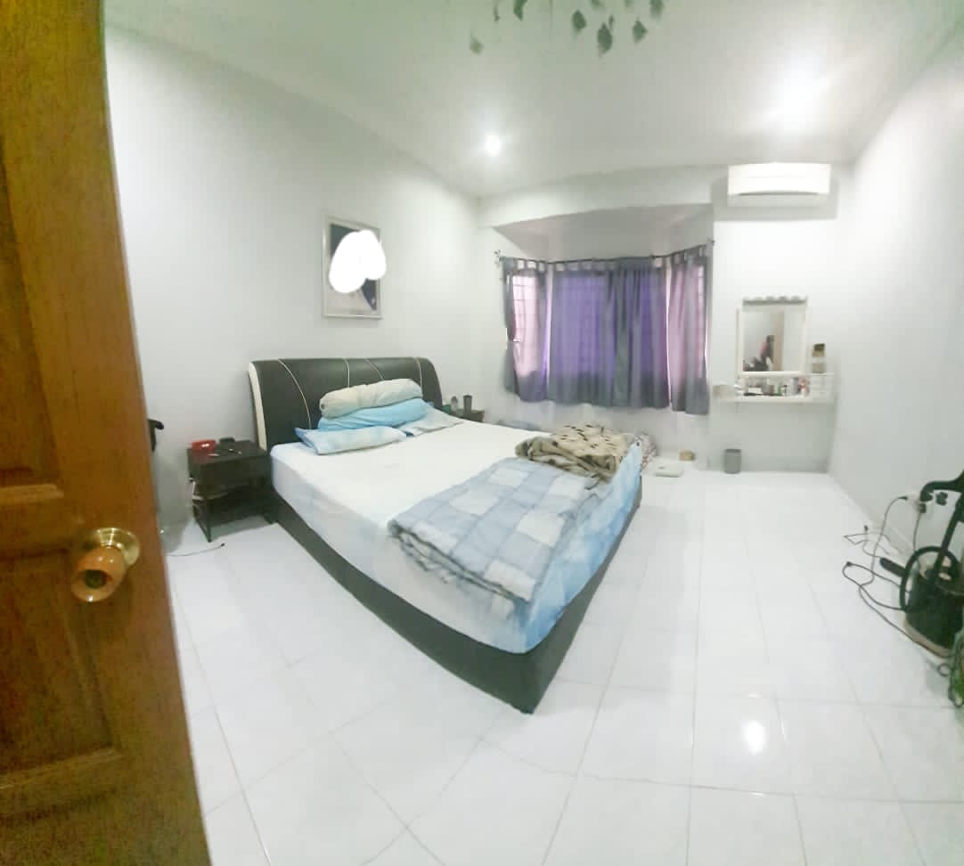 Double Storey, Bandar Sungai Long , Selangor - photo 2