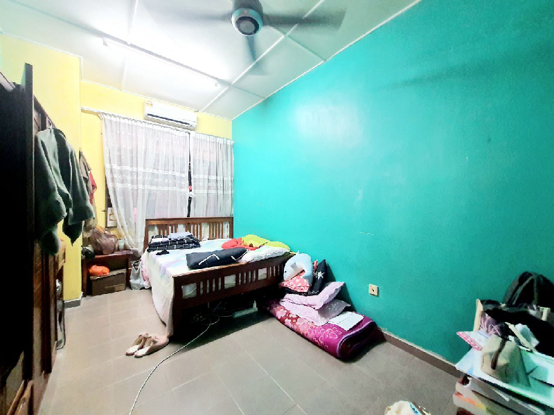 Teres Setingkat Indera Mahkota 15, Kuantan - photo 3
