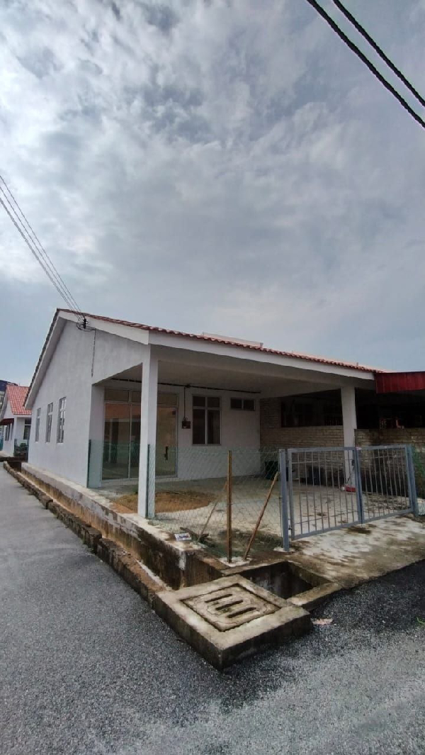 (End lot) Teres Setingkat Inderapura Jaya, Kuantan