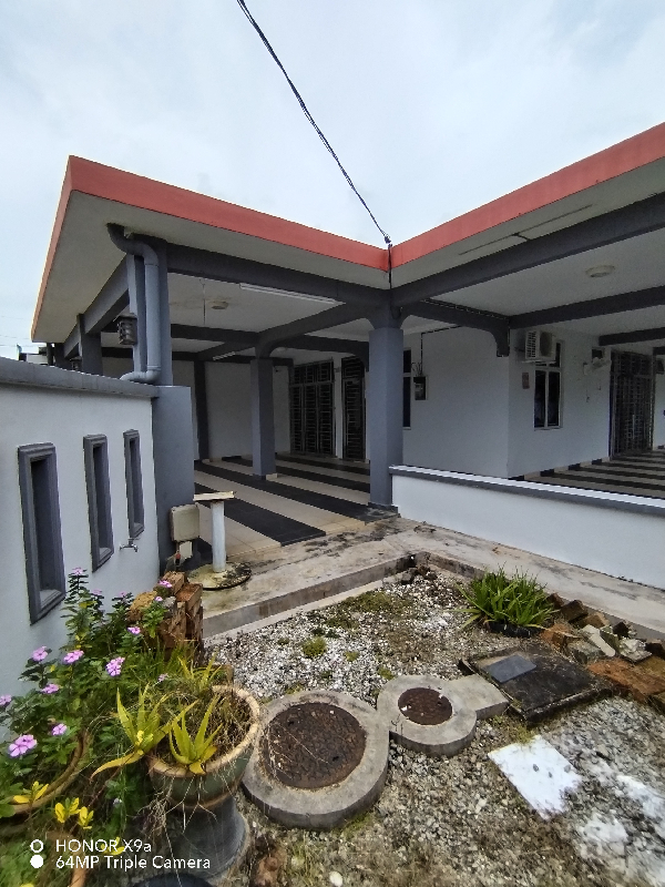 (Corner lot) Semi-D Gong Pauh, Kemaman  - photo 3