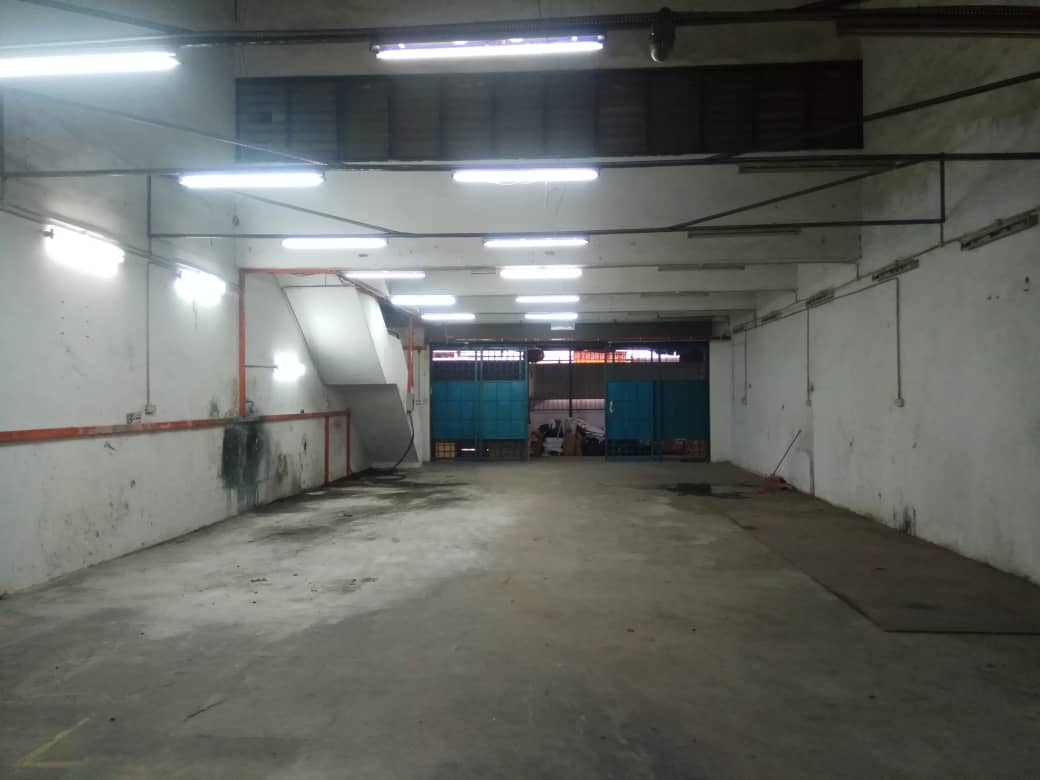 Serdang Raya 2700sf RENT 8000 - photo 2