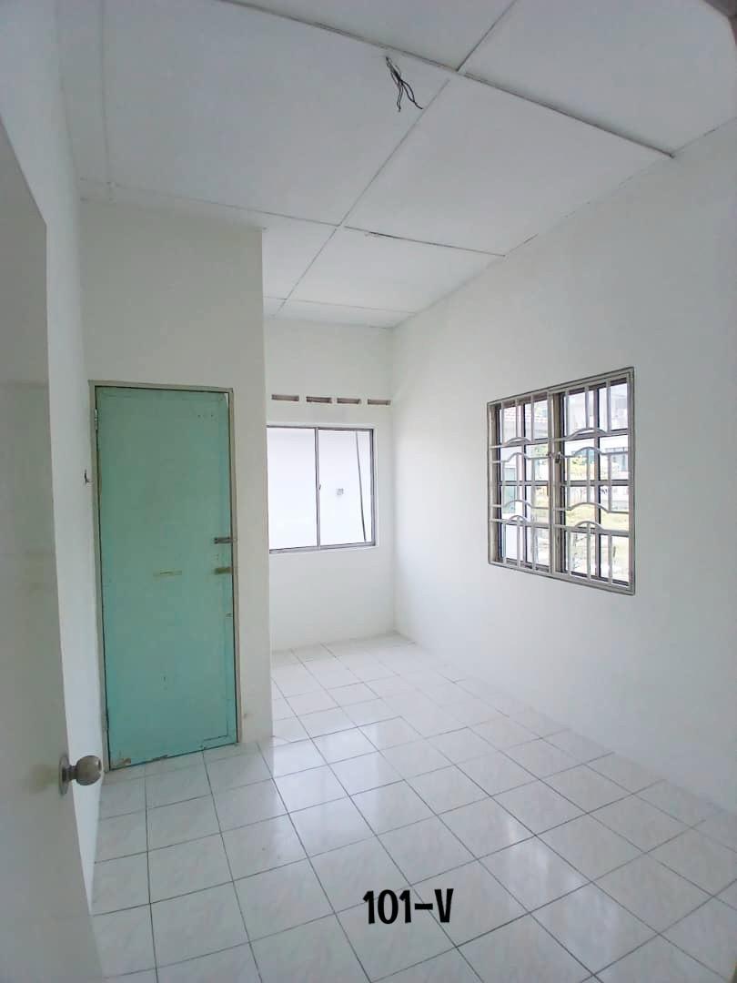 Double Storey Corner Lot Taman Mewah Jaya Klang - photo 2