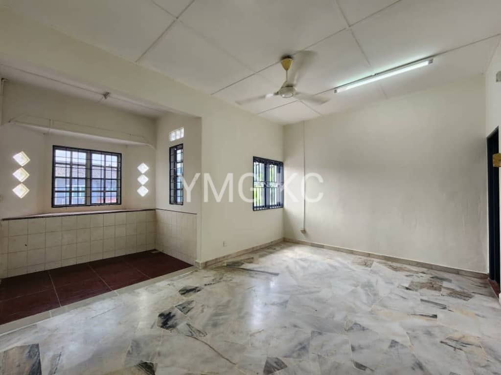 Fully renovated 16x55 Double storey Mohd Tahir - photo 2