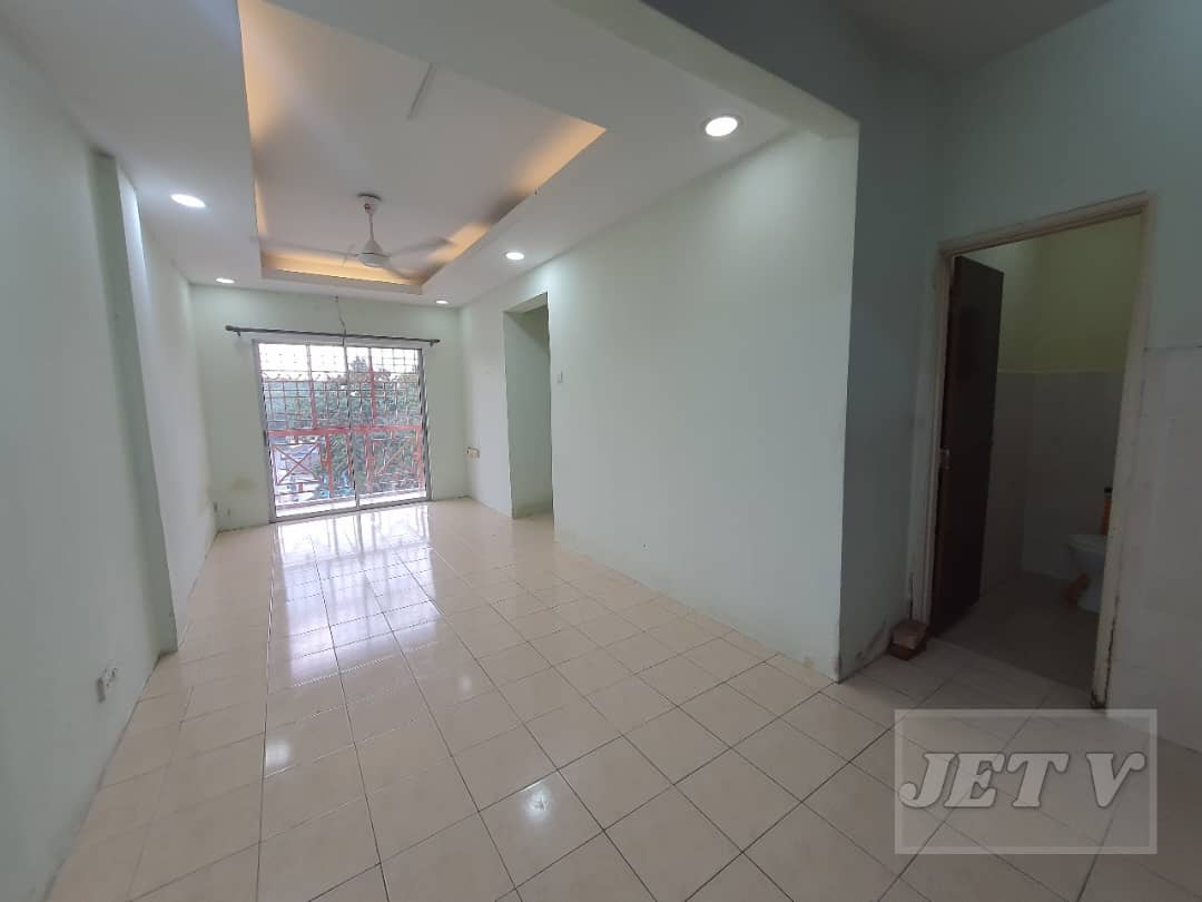 with lift Apartment Impian Sentosa Klang - photo 2