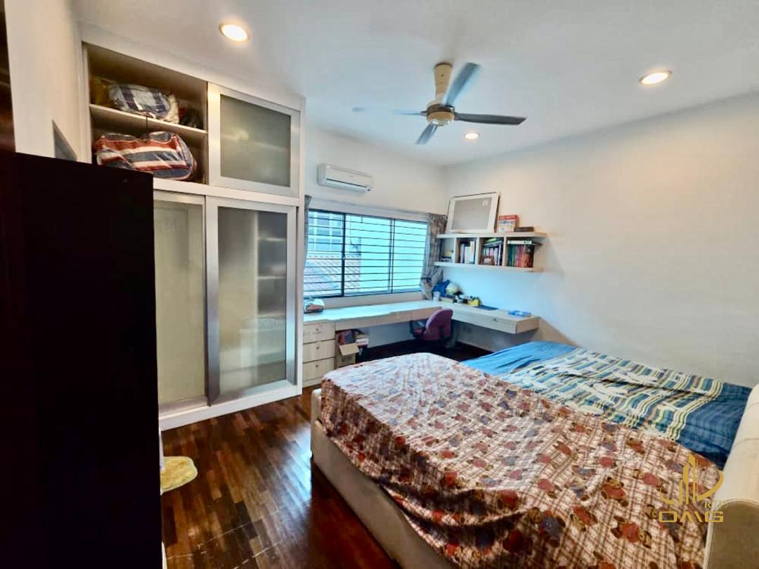 Fully renovated Setia Damai 14 Setia Alam Semi D - photo 8