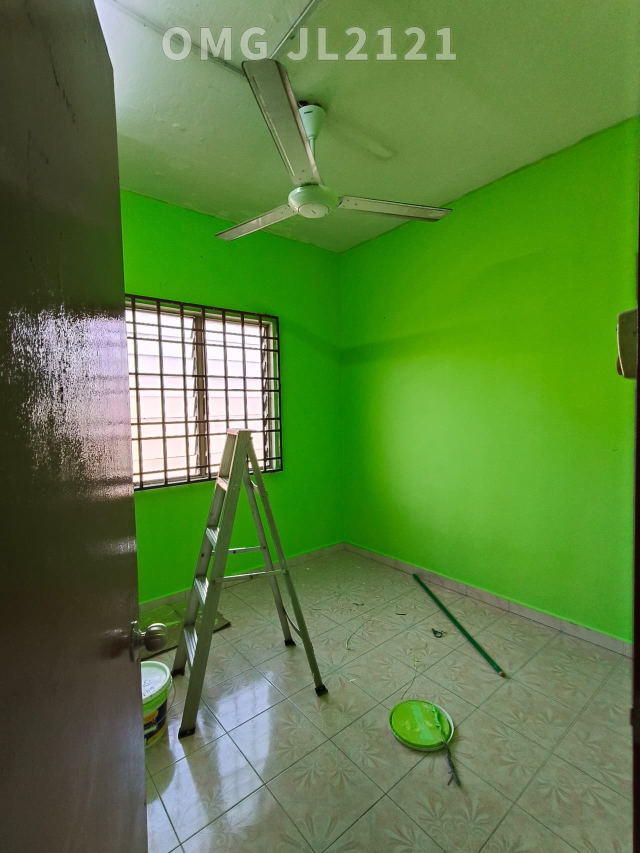 Bukit Tinggi 2 Klang flat for rent  top floor - photo 5