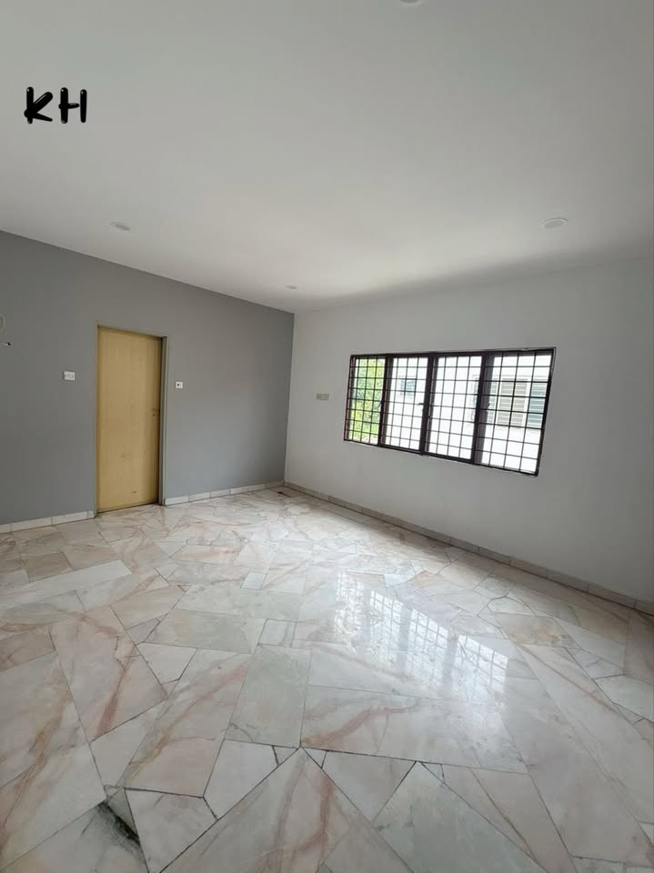 Taman sentosa laksamana Klang Double storey Endlot - photo 4