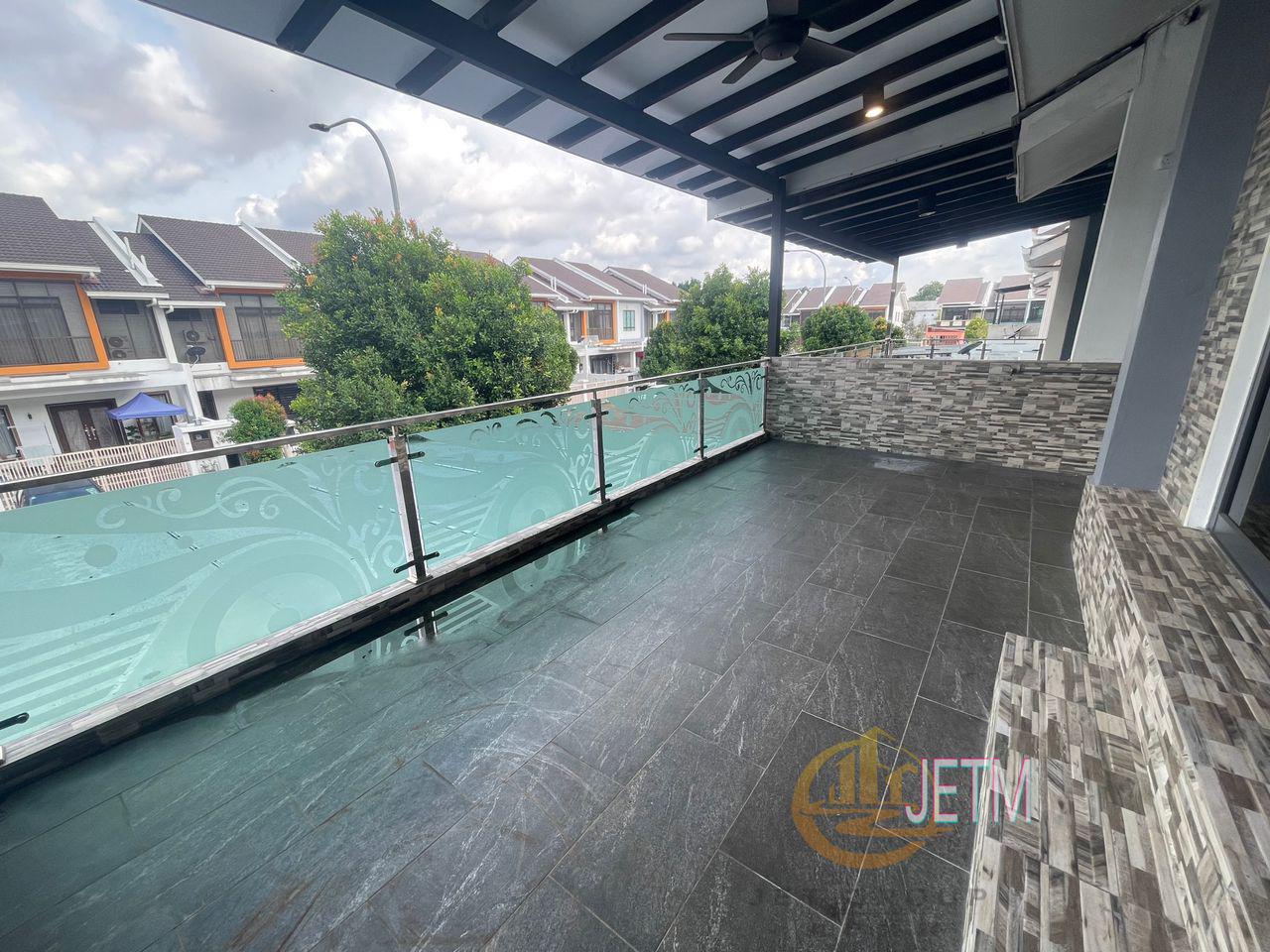 Karya residence Kampung Jawa 2 storey for rent - photo 2