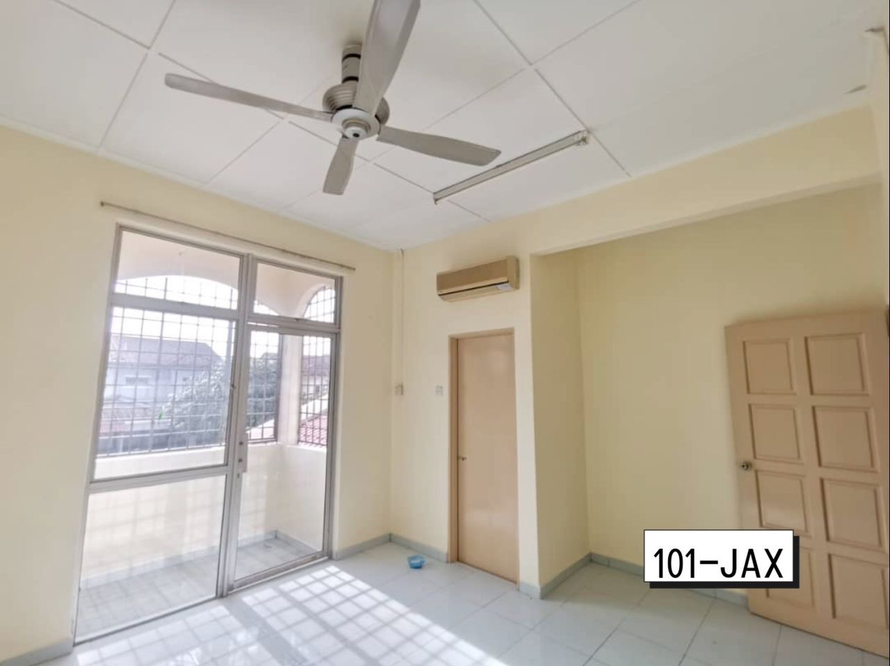 Taman Alam Nyata Kampung Jawa 2 storey for rent - photo 5