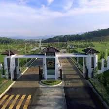 ECO MAJESTIC 2 STOREY GOUSE FOR RENT - photo 2